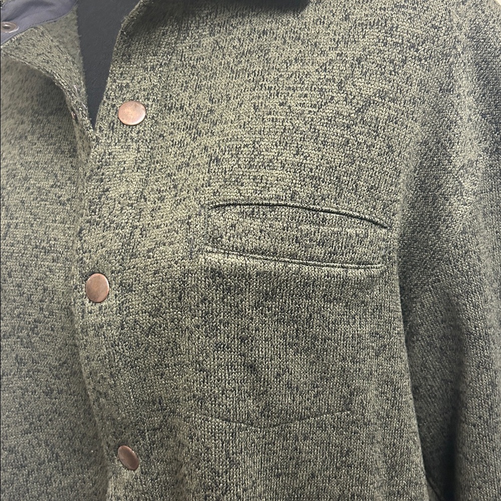 Solaris fleece snap button shirt jacket in dark green with pockets, Size Large, - Picture 3 of 10